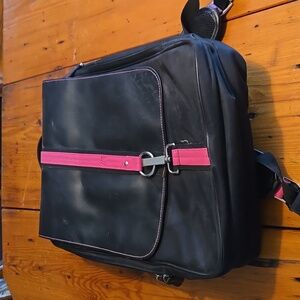 Computer laptop carrying case backpack style  black and pink